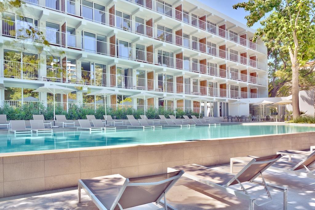 Ibis Styles Golden Sands Roomer Hotel Exterior foto